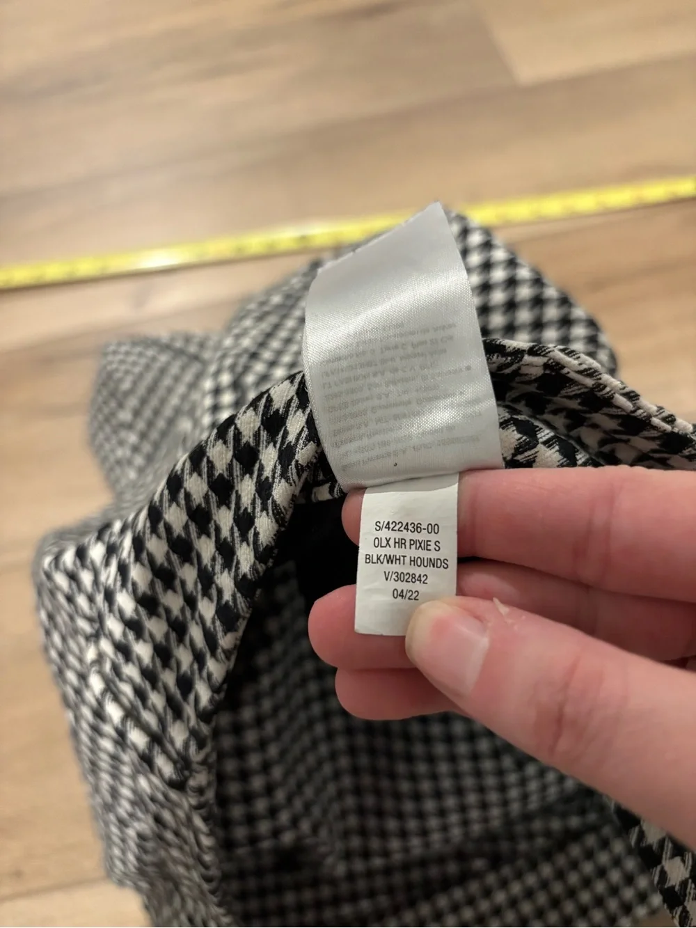 Old Navy Pixie High Rise Ankle Pants Houndstooth black white size 16 Petite